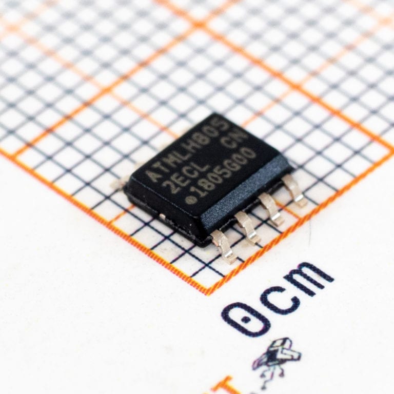 AT24C256C-SSHL-T IC SMD EEPROM - UNIT Electronics